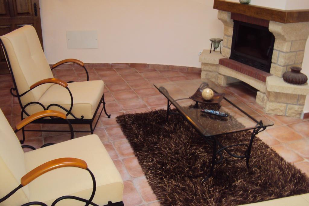 Casa Antiga Bed & Breakfast ออดไซเชอ ภายนอก รูปภาพ