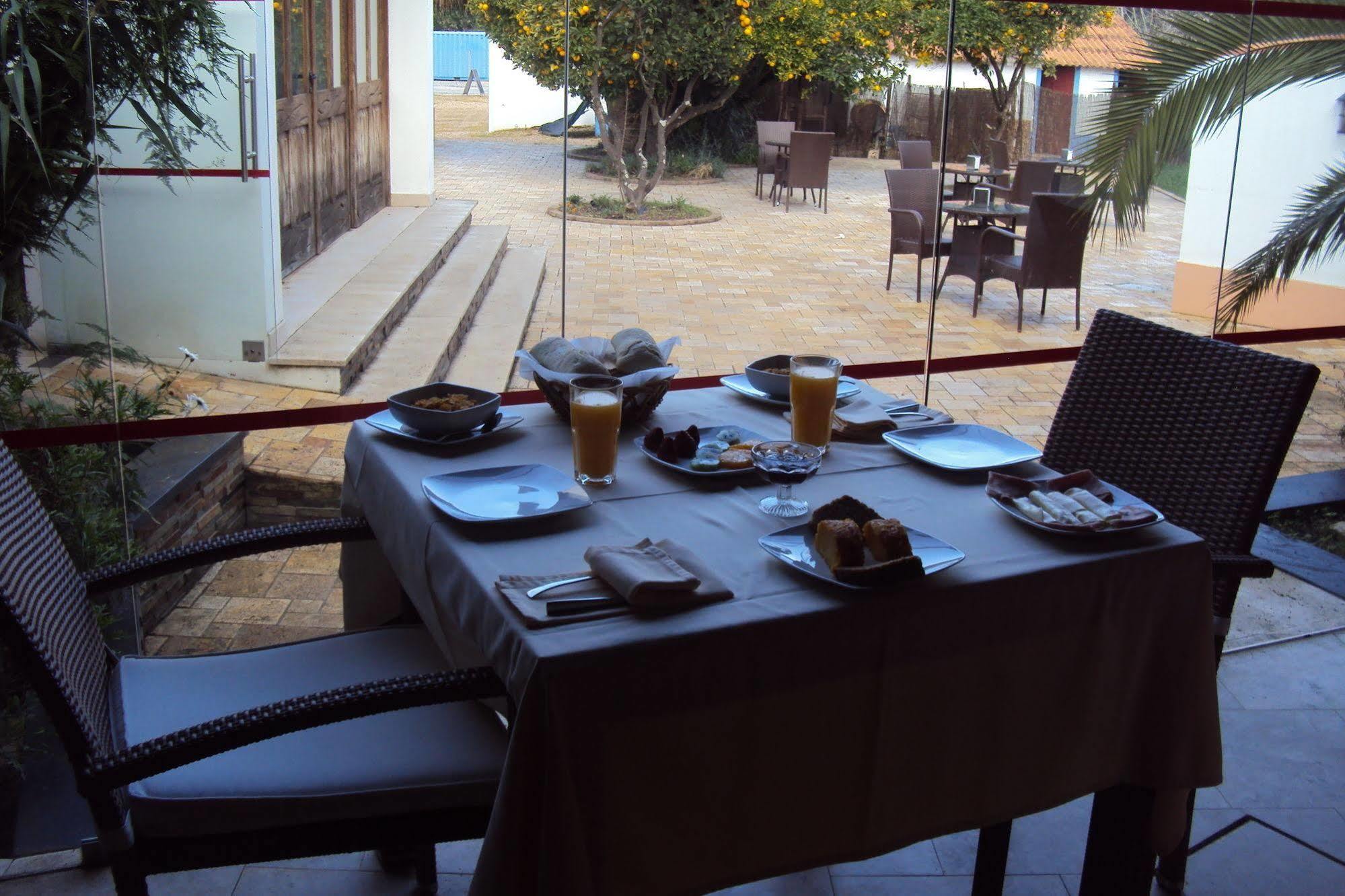 Casa Antiga Bed & Breakfast ออดไซเชอ ภายนอก รูปภาพ